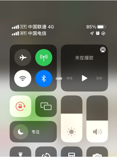 深泽苹果手机维修分享iPhone双卡信号解决办法 