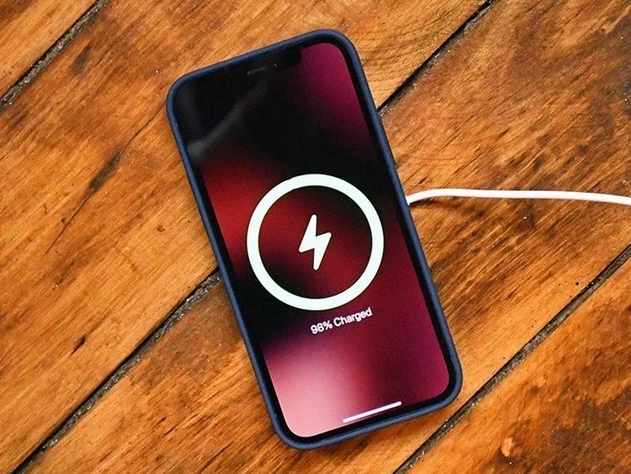 深泽苹果手机维修分享iPhone 12可以随便充电吗 
